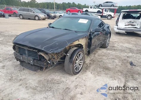 2016 Ford Mustang Ecoboost z USA, uszkodzony, nr VIN 1FA6P8TH6G5301493